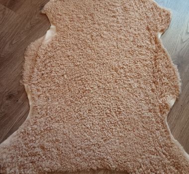 SKÓRA FARBOWANA OWCZA